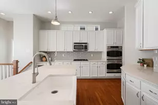 23414 Higbee Ln, Brambleton, VA 20148 - Photo 21