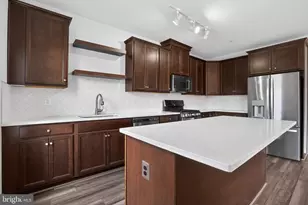 43242 Farringdon Sq, Broadlands, VA 20148 - Photo 19