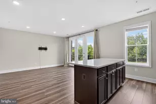 43242 Farringdon Sq, Broadlands, VA 20148 - Photo 13