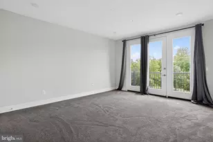 43242 Farringdon Sq, Broadlands, VA 20148 - Photo 23