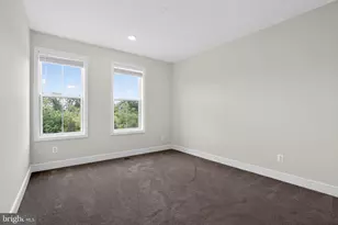 43242 Farringdon Sq, Broadlands, VA 20148 - Photo 27
