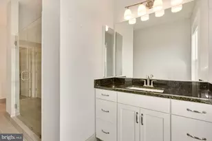 23094 Sullivans Cove Sq, Brambleton, VA 20148 - Photo 29