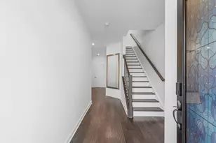43509 Apple Orch Sq, Ashburn, VA 20148 - Photo 3