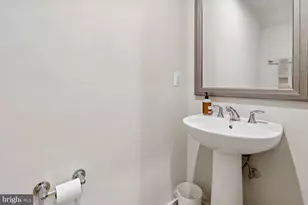 43541 Charitable St, Ashburn, VA 20148 - Photo 15
