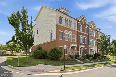 20668 Duxbury Terrace, Ashburn, VA 20147 - Photo 3