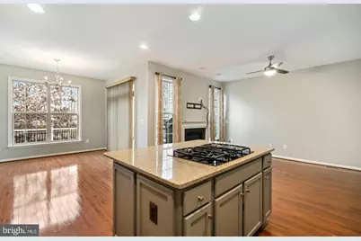 42710 Ogilvie Square, Ashburn, VA 20148 - Photo 7