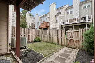 20341 Ashcroft Terrace, Sterling, VA 20165 - Photo 29