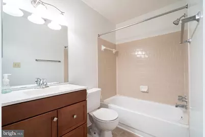 21029 Timber Ridge Terrace #303, Ashburn, VA 20147 - Photo 17