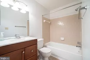 21029 Timber Ridge Terrace, Ashburn, VA 20147 - Photo 17