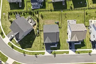 18003 Lake Front Cir, Round Hill, VA 20141 - Photo 69