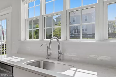 18003 Lake Front Circle, Round Hill, VA 20141 - Photo 23