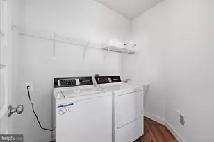 18003 Lake Front Cir, Round Hill, VA 20141 - Photo 33