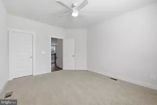 18003 Lake Front Cir, Round Hill, VA 20141 - Photo 35