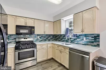 502 Lynchburg Terrace NE, Leesburg, VA 20176 - Photo 9
