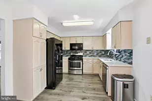 502 Lynchburg Terrace NE, Leesburg, VA 20176 - Photo 11