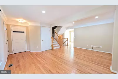 211 Shirley Square SE, Leesburg, VA 20175 - Photo 9