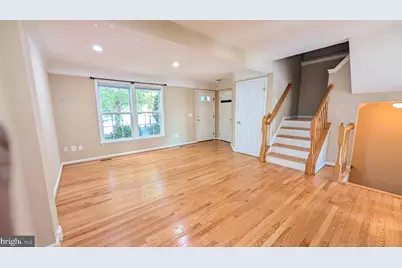 211 Shirley Square SE, Leesburg, VA 20175 - Photo 5