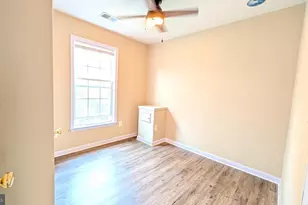 211 Shirley Square SE, Leesburg, VA 20175 - Photo 29