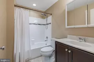 42436 Myan Gold Dr, Brambleton, VA 20148 - Photo 49
