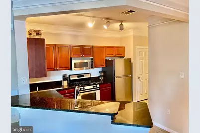512 Sunset View Terrace SE #208, Leesburg, VA 20175 - Photo 3