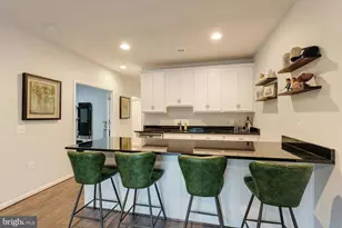 19006 Coral Reef Sq, Leesburg, VA 20176 - Photo 35