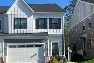 19006 Coral Reef Sq, Leesburg, VA 20176 - Photo 1