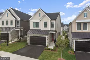 41800 Mellowed Ivory Pl, Brambleton, VA 20148 - Photo 1