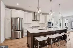 41800 Mellowed Ivory Pl, Brambleton, VA 20148 - Photo 17