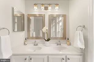 47779 Scotsborough, Sterling, VA 20165 - Photo 25