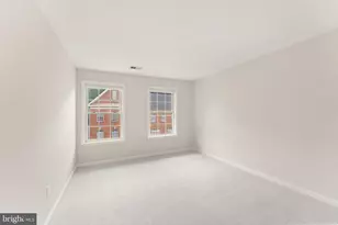47779 Scotsborough, Sterling, VA 20165 - Photo 33
