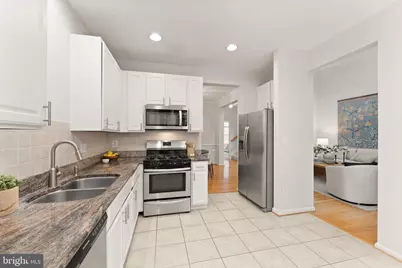 47779 Scotsborough, Sterling, VA 20165 - Photo 15