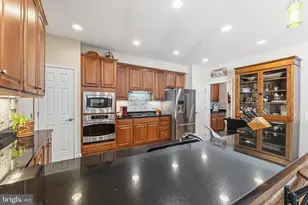 20791 Red Cedar Dr, Leesburg, VA 20175 - Photo 11
