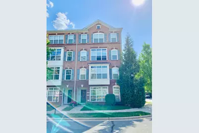 19251 Harlow Square, Leesburg, VA 20176 - Photo 1