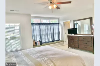 19251 Harlow Square, Leesburg, VA 20176 - Photo 9
