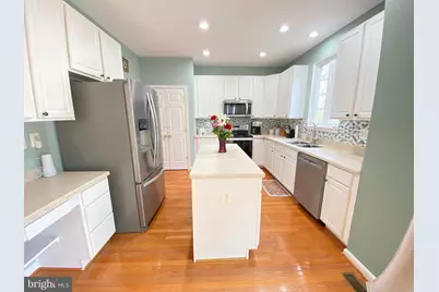 35551 Sarasota Street, Round Hill, VA 20141 - Photo 11
