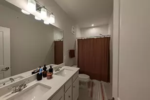 20354 Newfoundland Sq, Ashburn, VA 20147 - Photo 37