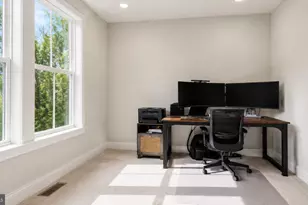 23609 Roselle Rdg Ln, Aldie, VA 20105 - Photo 45