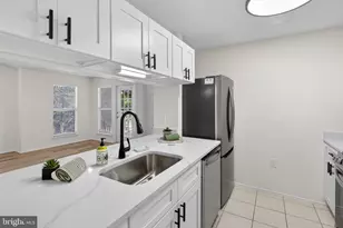 21009 Timber Ridge Terrace, Ashburn, VA 20147 - Photo 3