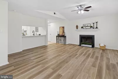 21009 Timber Ridge Terrace #203, Ashburn, VA 20147 - Photo 17