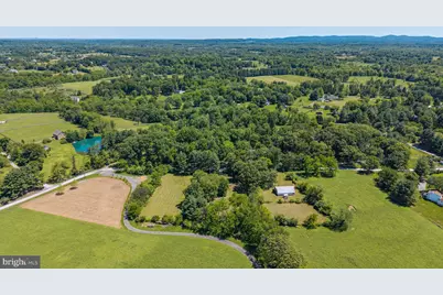 19647 Telegraph Springs Road, Purcellville, VA 20132 - Photo 17