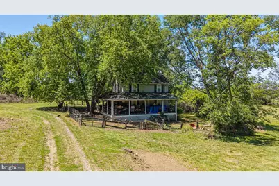 19647 Telegraph Springs Road, Purcellville, VA 20132 - Photo 1