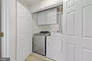 836 Revelstore Terrace NE, Leesburg, VA 20176 - Photo 37