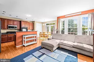 836 Revelstore Terrace NE, Leesburg, VA 20176 - Photo 17