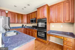 836 Revelstore Terrace NE, Leesburg, VA 20176 - Photo 23