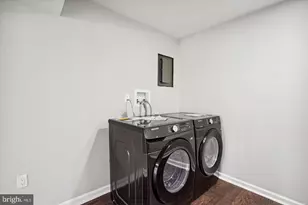 10 Red Wing Ct, Sterling, VA 20164 - Photo 33