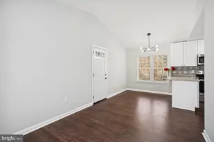 10 Red Wing Ct, Sterling, VA 20164 - Photo 7