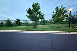 24619 S Greysteel Square, Aldie, VA 20105 - Photo 3