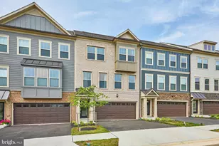 1035 Venifena Terrace SE, Leesburg, VA 20175 - Photo 3