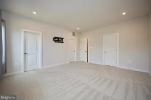 1035 Venifena Terrace SE, Leesburg, VA 20175 - Photo 17