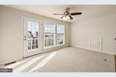 42593 Sunset Ridge Square, Ashburn, VA 20148 - Photo 17